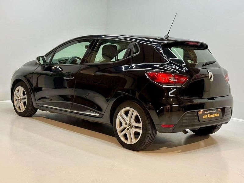 Gebraucht Renault Clio IV Life 76 PS (55 kW) 2019 Schwarz Kleinwagen