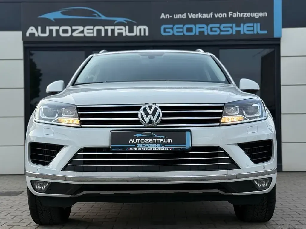 Używany VW Touareg 262 KM (192 kW) 2017 Biały SUV