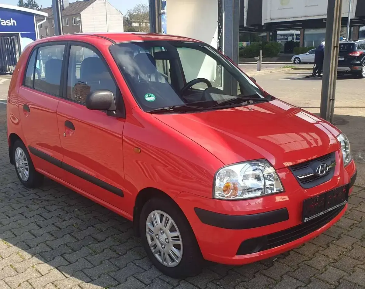 Gebraucht Hyundai Atos 63 PS (46 kW) 2007 Rot Kleinwagen