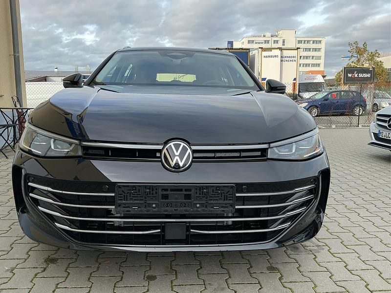 Nowe VW Passat Style 265 KM (194 kW) 2025 Czarny Kombi