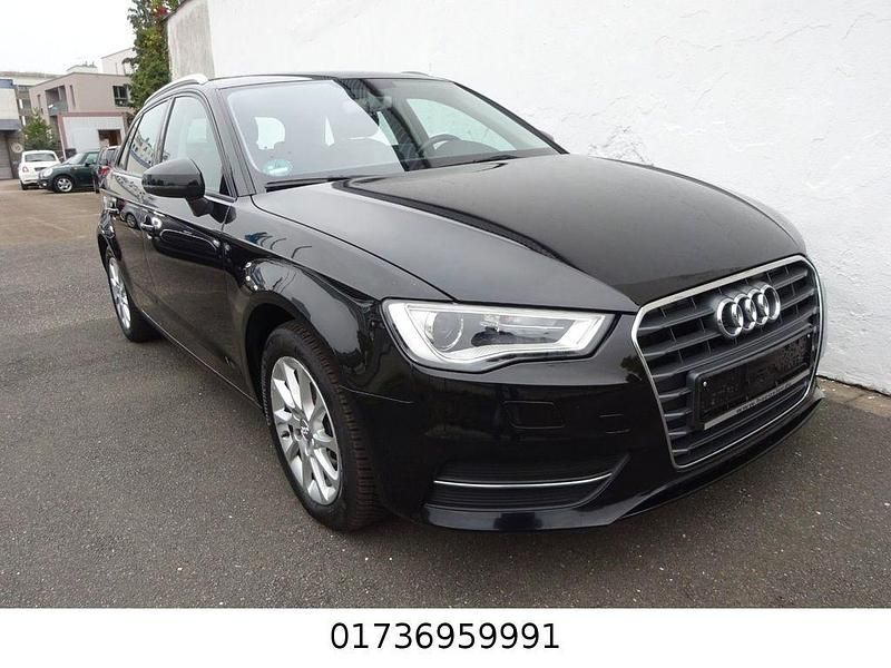 Gebraucht Audi A3 Attraction 125 PS (91 kW) 2016 Schwarz Limousine