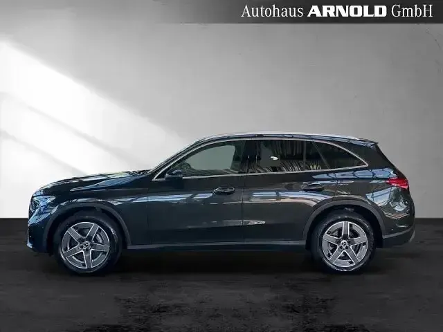 Gebraucht Mercedes GLC300 AMG 258 PS (189 kW) 2025 Graphitgrau (metallic) SUV