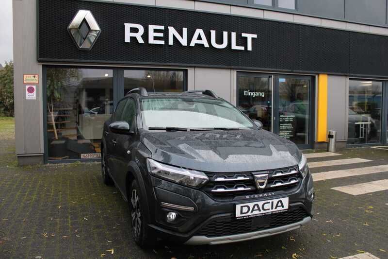 Kometengrau Gebraucht 2021 Dacia Sandero Comfort Kleinwagen | 13.990 € (Fairer Preis) - Bild 1/4