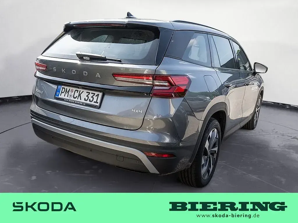 Gebraucht Skoda Kodiaq Selection 193 PS (141 kW) 2026 Grau SUV