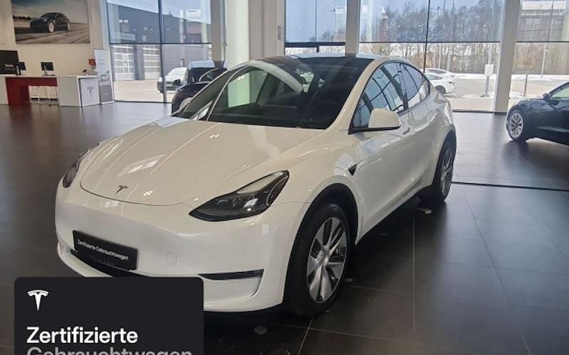 Gebraucht Tesla Model Y 273 kW (372 PS) 2023 Weiß SUV