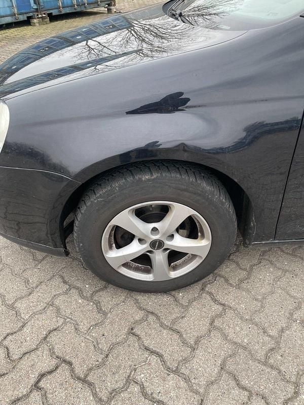 Gebraucht VW Golf V 105 PS (77 kW) 2009 Schwarz Kombi