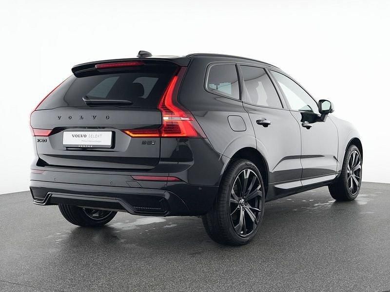 Gebraucht Volvo XC60 Plus 250 PS (183 kW) 2025 Schwarz SUV