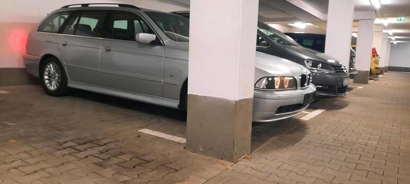 Gebraucht BMW 520 Exclusive 170 PS (125 kW) 2003 Silber Kombi