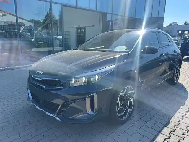 Neu Kia XCeed GT-Line 140 PS (102 kW) 2026 (h8g) dark penta metal m SUV