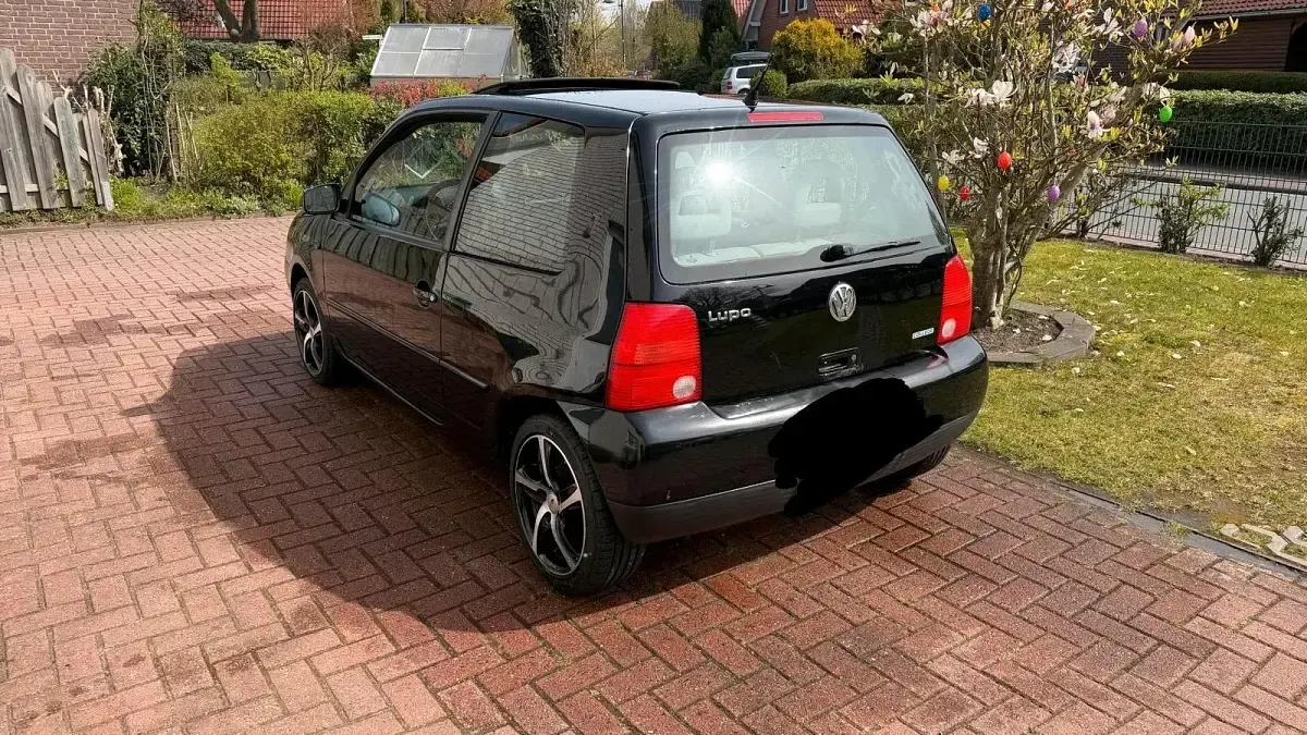Brugt VW Lupo 60 HK (44 kW) 2002 Sort Hatchback