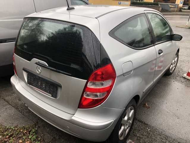 Gebraucht Mercedes A160 Classic 82 PS (60 kW) 2006 Silber metallic Limousine
