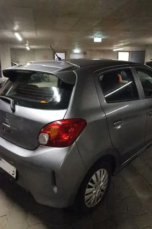 Gebraucht Mitsubishi Space Star Select 71 PS (52 kW) 2022 Grau Kleinwagen