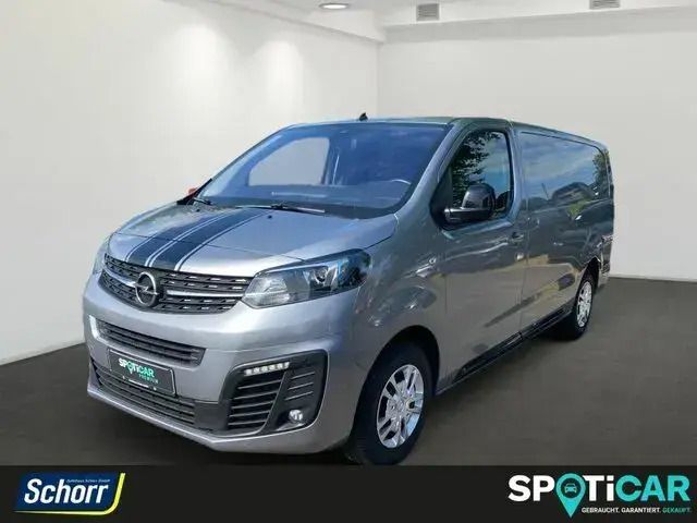 Quarz silber (metallic) Gebraucht 2022 Opel Vivaro Elegance Van | 21.900 € (Guter Preis) - Bild 1/4