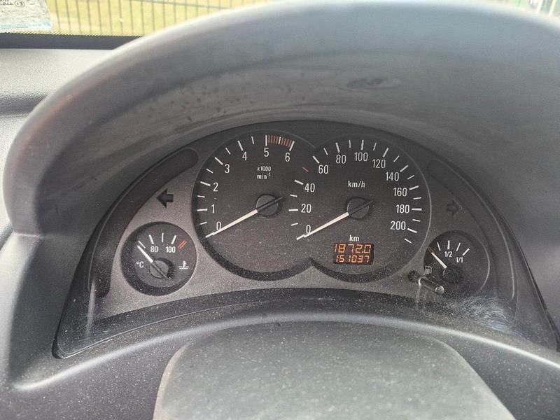 Gebraucht Opel Combo 101 PS (74 kW) 2008 Silber Van / Kleinbus