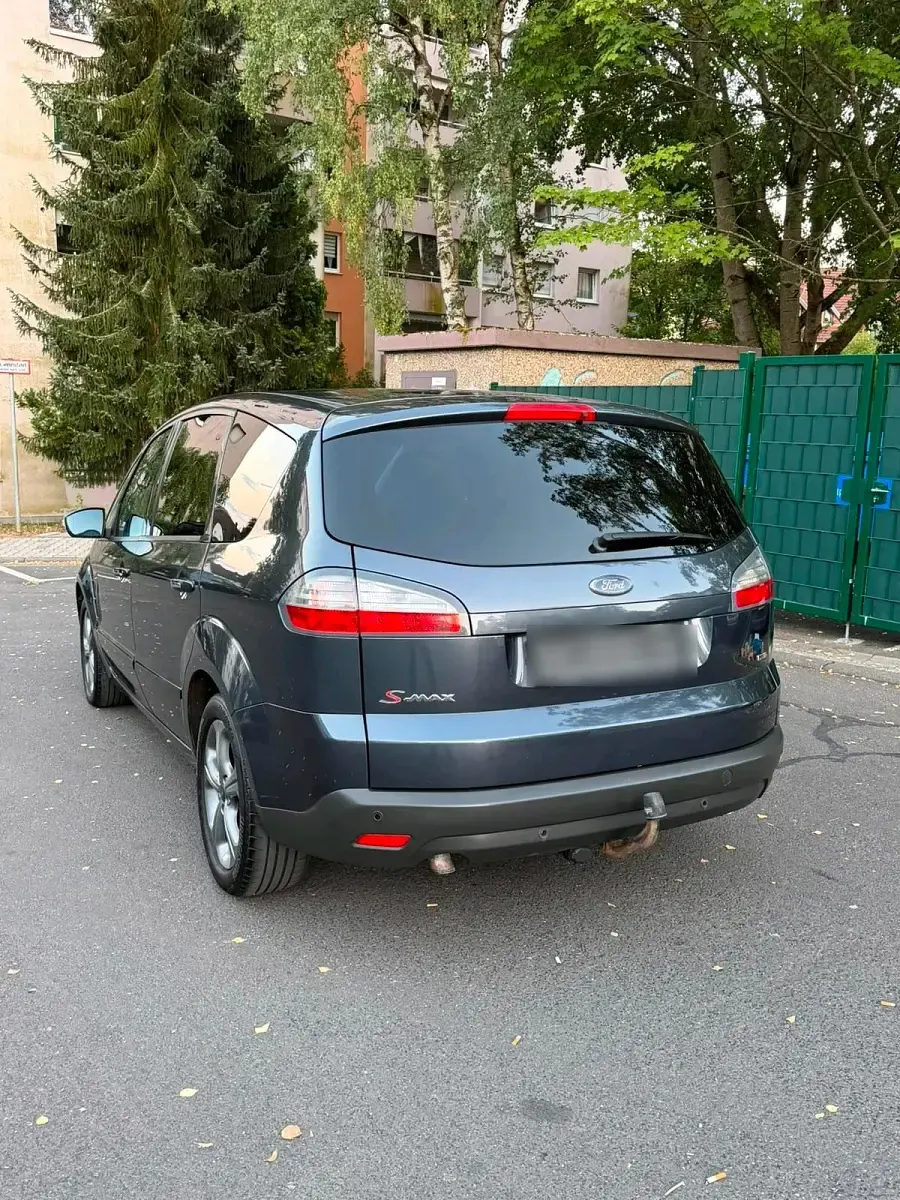 Gebraucht Ford S-MAX S 140 PS (102 kW) 2009 Grau Van / Kleinbus