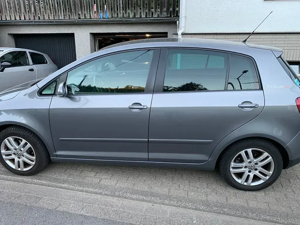 Gebraucht VW Golf Plus Cross 80 PS (58 kW) 2007 Grau Limousine