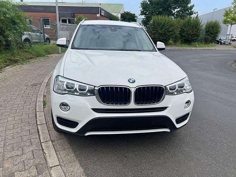 Weiß Gebraucht 2017 BMW X3 Advantage SUV | 20.500 € (Fairer Preis) - Bild 1/4