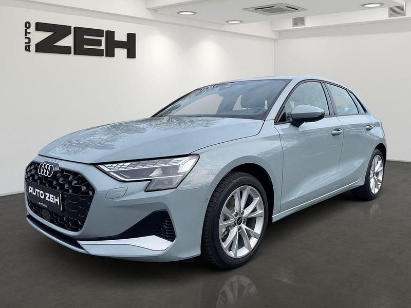 Neu Audi A3 Ambiente 150 PS (110 kW) 2025 Pfeilgrau perleffekt Limousine