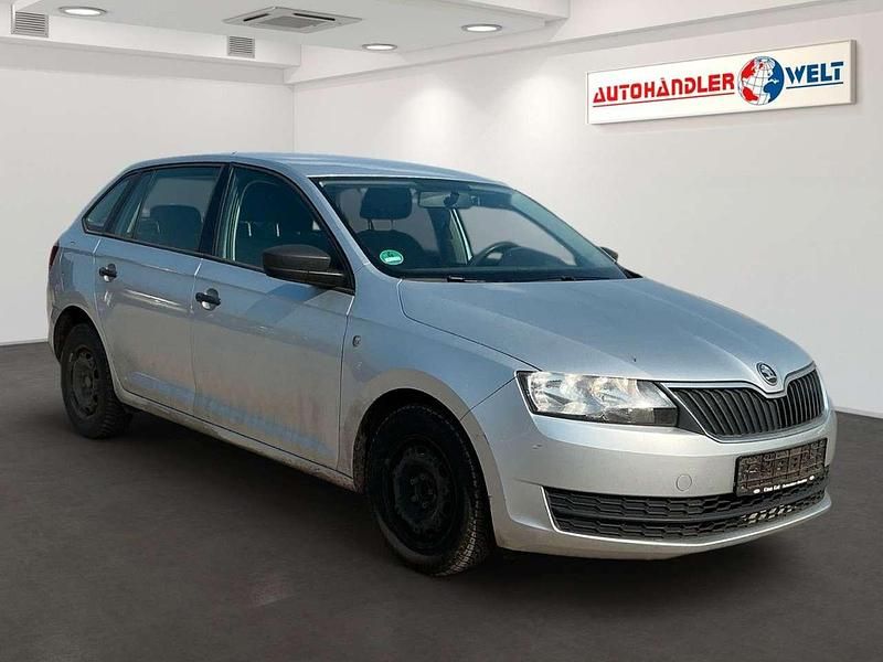 Gebraucht Skoda Rapid Active 86 PS (63 kW) 2013 Silber Kleinwagen