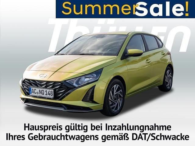 Grün Gebraucht 2025 Hyundai i20 Trend Kleinwagen | 21.740 € (Fairer Preis) - Bild 1/4