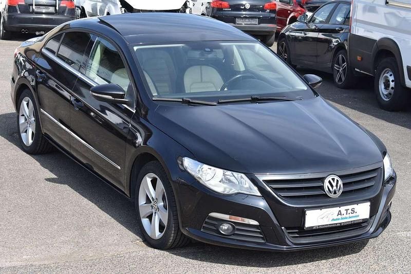 Gebraucht VW Passat R 170 PS (125 kW) 2010 Deep black perleffekt Limousine