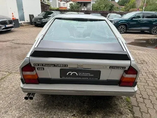 Gebraucht Citroën CX Prestige 166 PS (122 kW) 1987 Silber Limousine