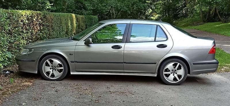 Silber Gebraucht 2001 Saab 9-5 Limousine | 1.200 € (Superpreis) - Bild 1/4