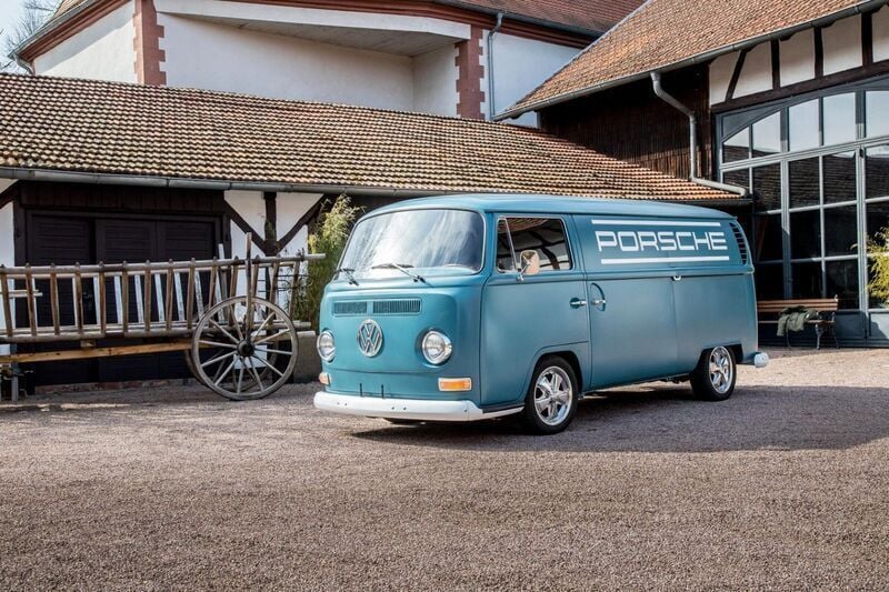 Blau Gebraucht 1970 VW T2 Design Van | 58.000 € - Bild 1/4