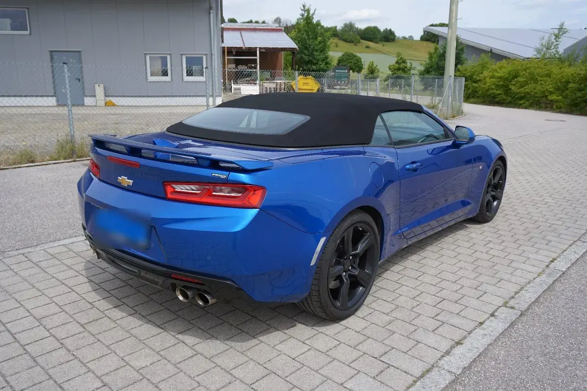 Gebraucht Chevrolet Camaro 453 PS (333 kW) 2019 Blau Cabrio