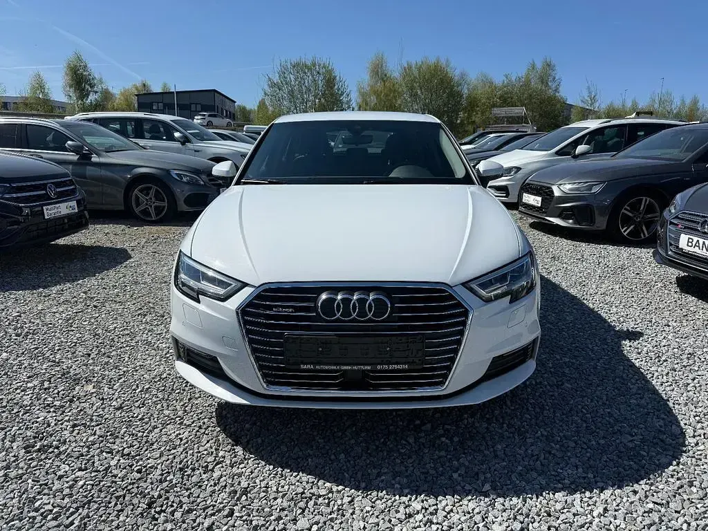Gebraucht Audi A3 Comfort 150 PS (110 kW) 2017 Weiß Limousine