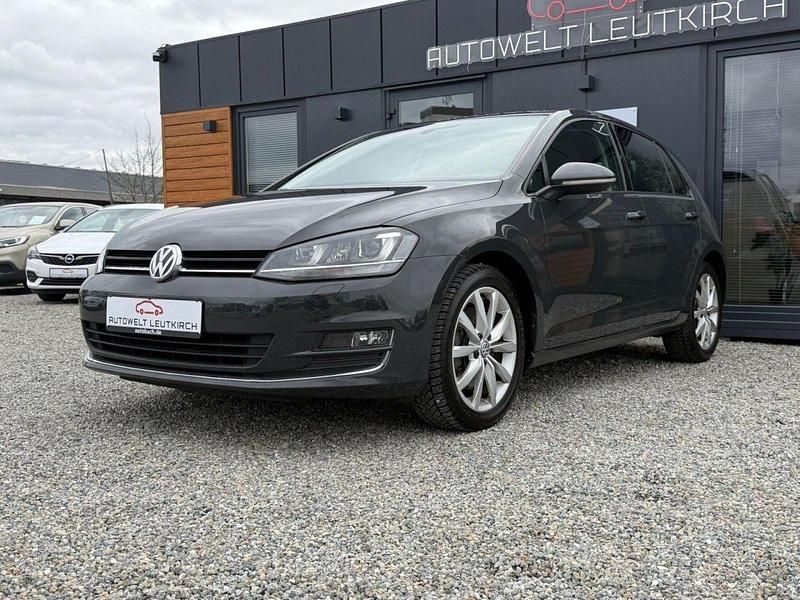 Gebraucht VW Golf VII Highline 150 PS (110 kW) 2015 Grau Kleinwagen