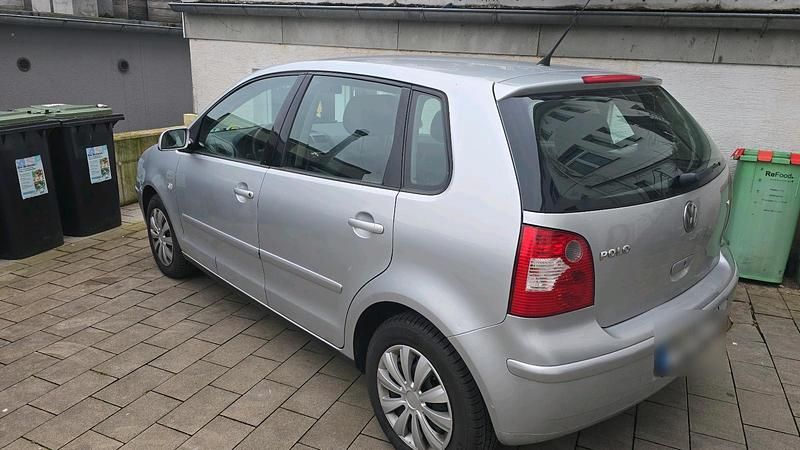 Gebraucht VW Polo 100 PS (73 kW) 2003 Silber Kleinwagen