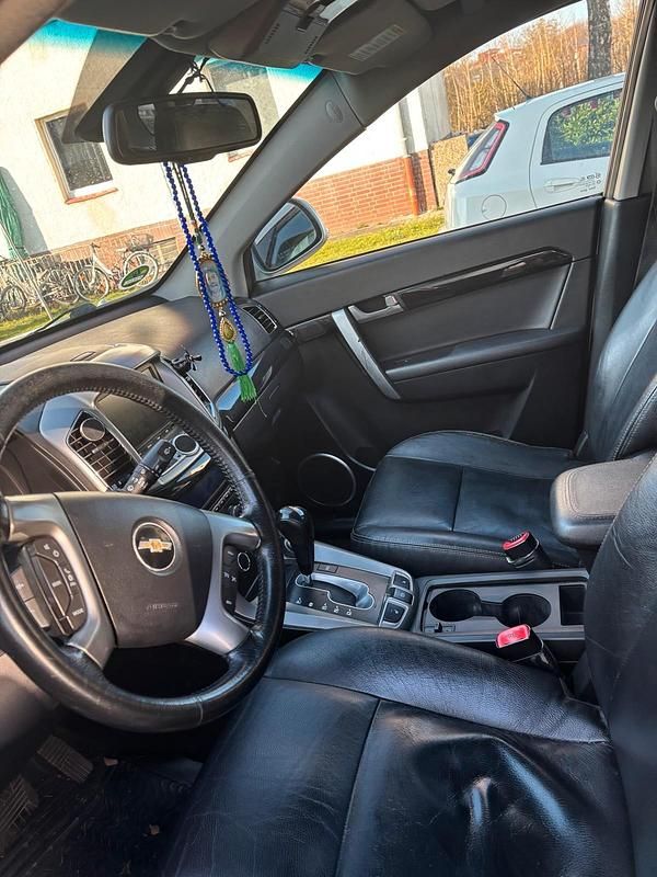 Usado Chevrolet Captiva 184 CV (135 kW) 2012 Plateado SUV