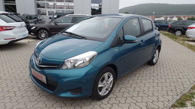 Blau metallic Gebraucht 2012 Toyota Yaris Life Kleinwagen | 8.990 € (Fairer Preis) - Bild 1/4