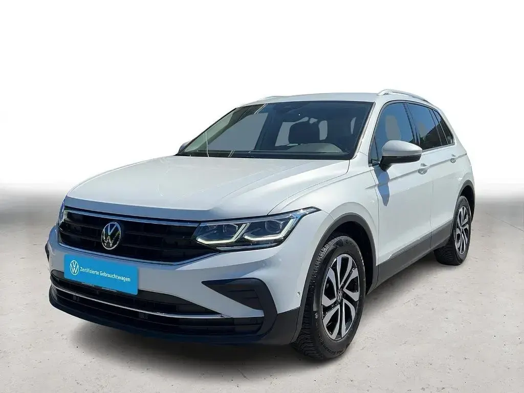 Second-hand VW Tiguan Active 122 CP (89 kW) 2022 Alb SUV