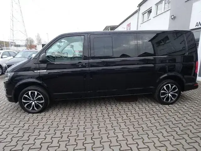 Gebraucht VW Caravelle 110 PS (80 kW) 2016 Schwarz Van