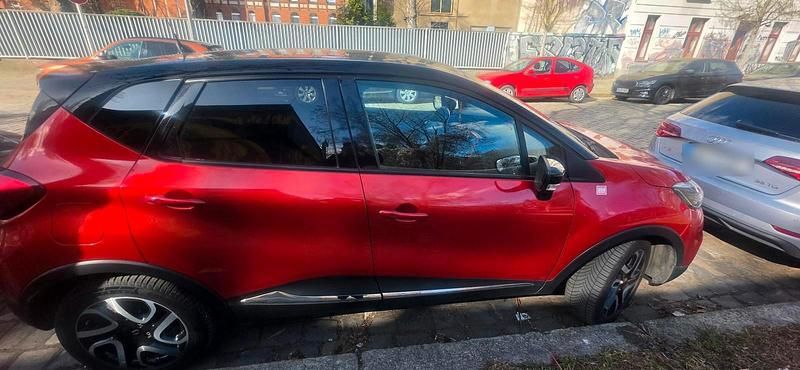 Gebraucht Renault Captur 116 PS (85 kW) 2015 Rot SUV