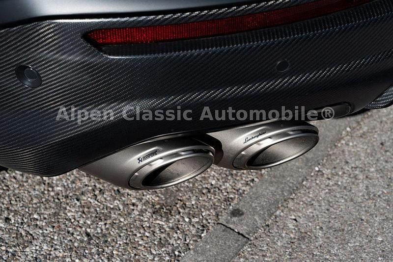 Second-hand Lamborghini Urus 666 CP (489 kW) 2023 Negru SUV
