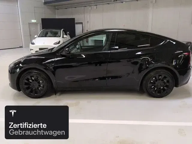 Gebraucht Tesla Model Y RWD 203 kW (277 PS) 2023 Schwarz SUV