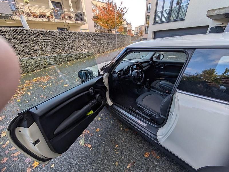 Gebraucht Mini One D 95 PS (69 kW) 2015 Weiß Kleinwagen