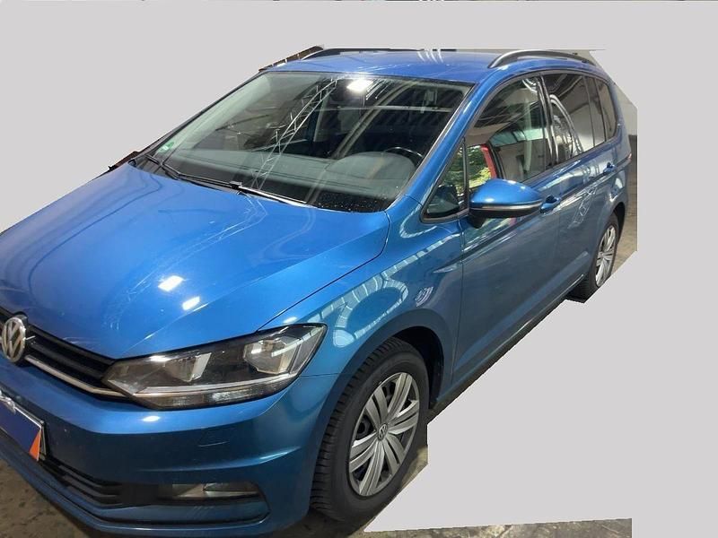 Metallic Gebraucht 2017 VW Touran Van / Kleinbus | 19.500 € (Etwas zu teuer) - Bild 1/4