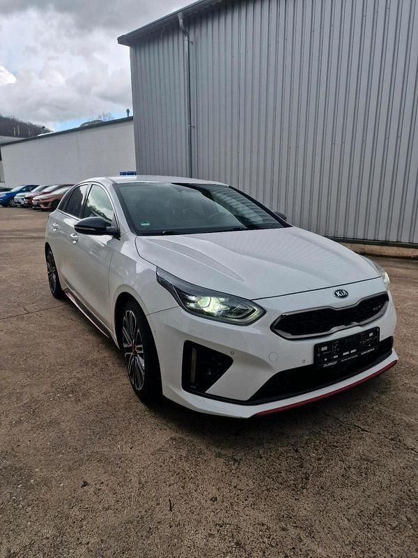 Gebraucht Kia ProCeed GT 204 PS (150 kW) 2019 Weiß Kombi