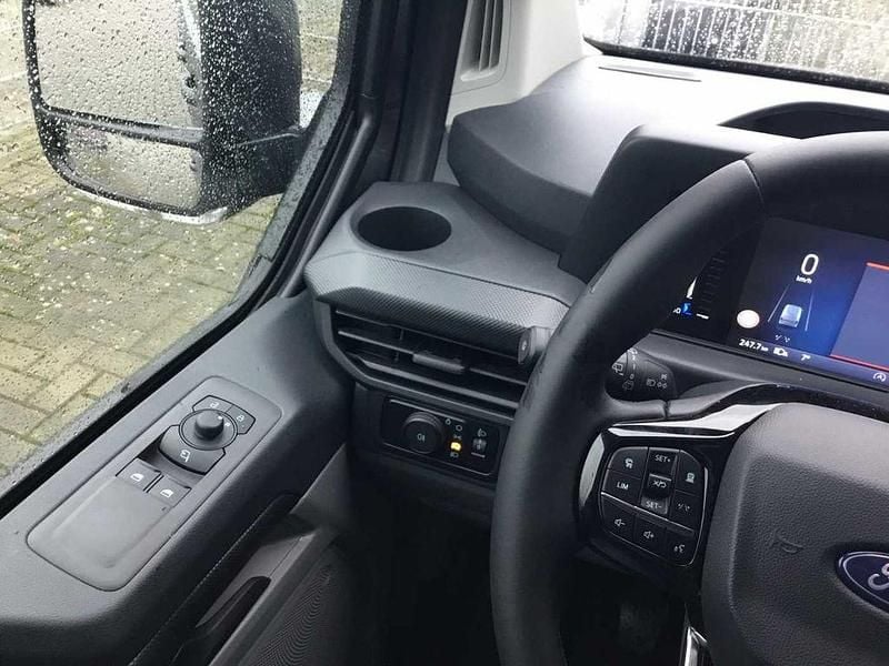 Gebraucht Ford Transit Custom Trend 136 PS (100 kW) 2025 Grau Limousine