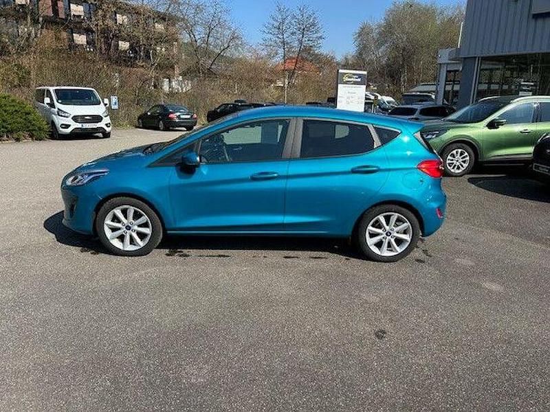 Gebraucht Ford Fiesta Cool & Connect 101 PS (74 kW) 2017 Blau Limousine