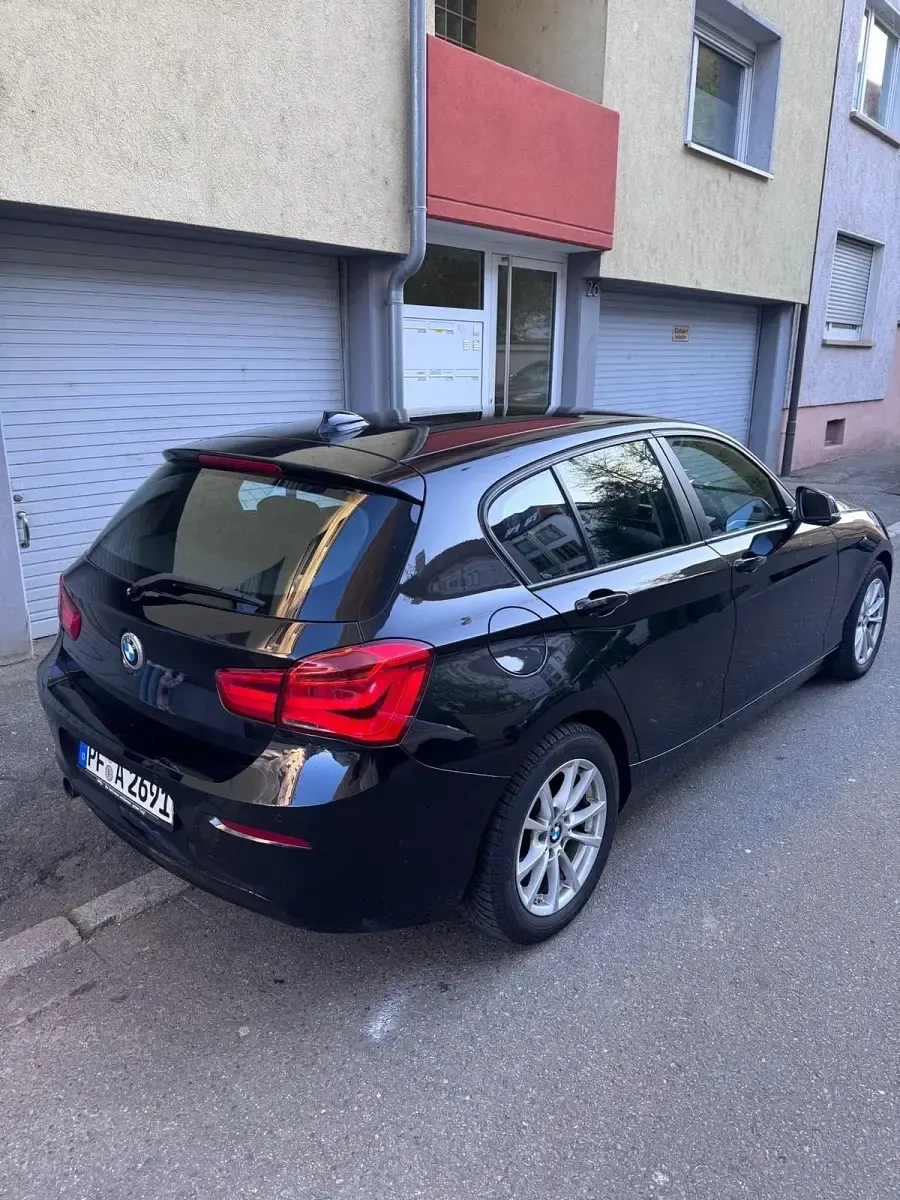 Gebraucht BMW 118 136 PS (100 kW) 2017 Schwarz Kleinwagen