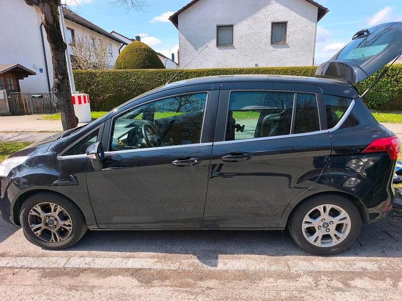Second-hand Ford B-MAX 120 CP (88 kW) 2012 Negru Monovolum