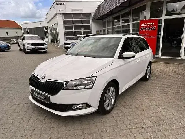 Gebraucht Skoda Fabia Ambition 95 PS (69 kW) 2021 Candyweiss Kleinwagen