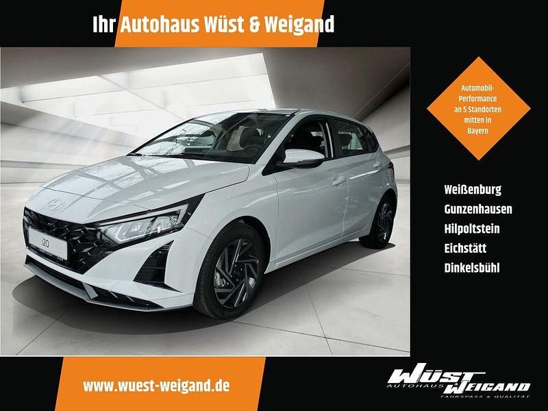 Weiß Neu 2025 Hyundai i20 Trend Limousine | 22.444 € (Fairer Preis) - Bild 1/4