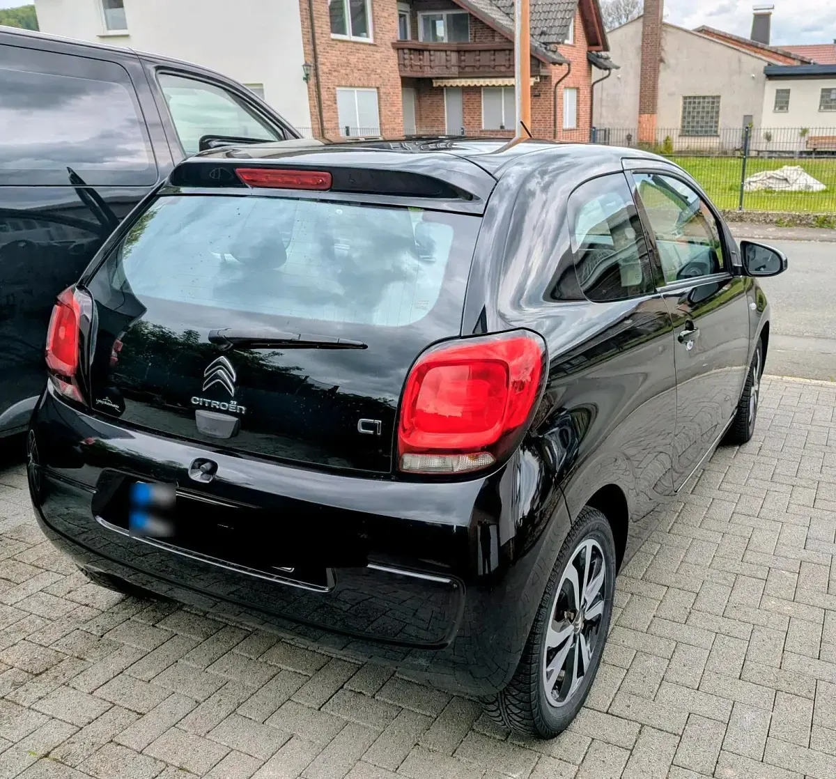 Gebraucht Citroën C1 72 PS (52 kW) 2018 Schwarz Kleinwagen