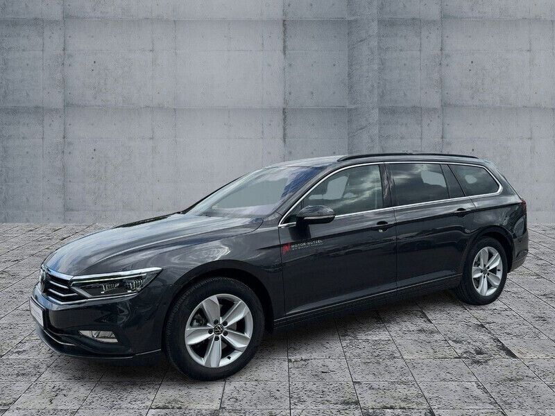 Gebraucht VW Passat Business 150 PS (110 kW) 2024 Grau Kombi
